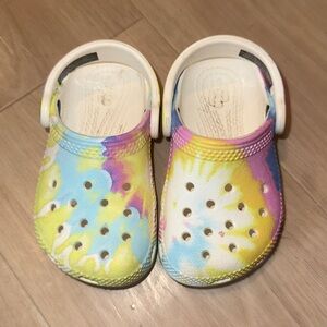 Toddler Classic Kids Tie Dye Crocs